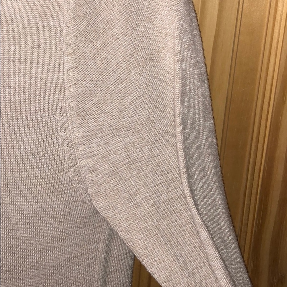 Sweater - Picture 13 of 13